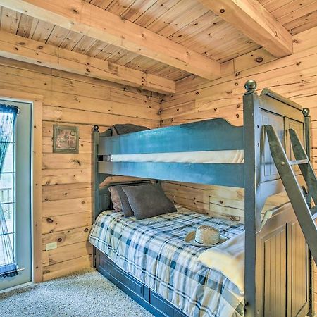 Resort Cabin With Fire Pit Golf, Hike And Play! Rothbury Zewnętrze zdjęcie